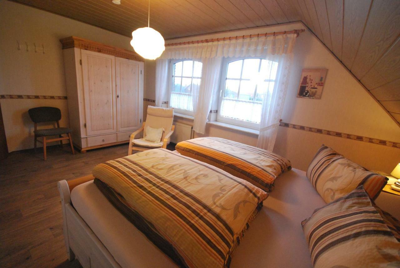 Ferienwohnung -Am Kanal- Nordgeorgsfehn Exteriör bild